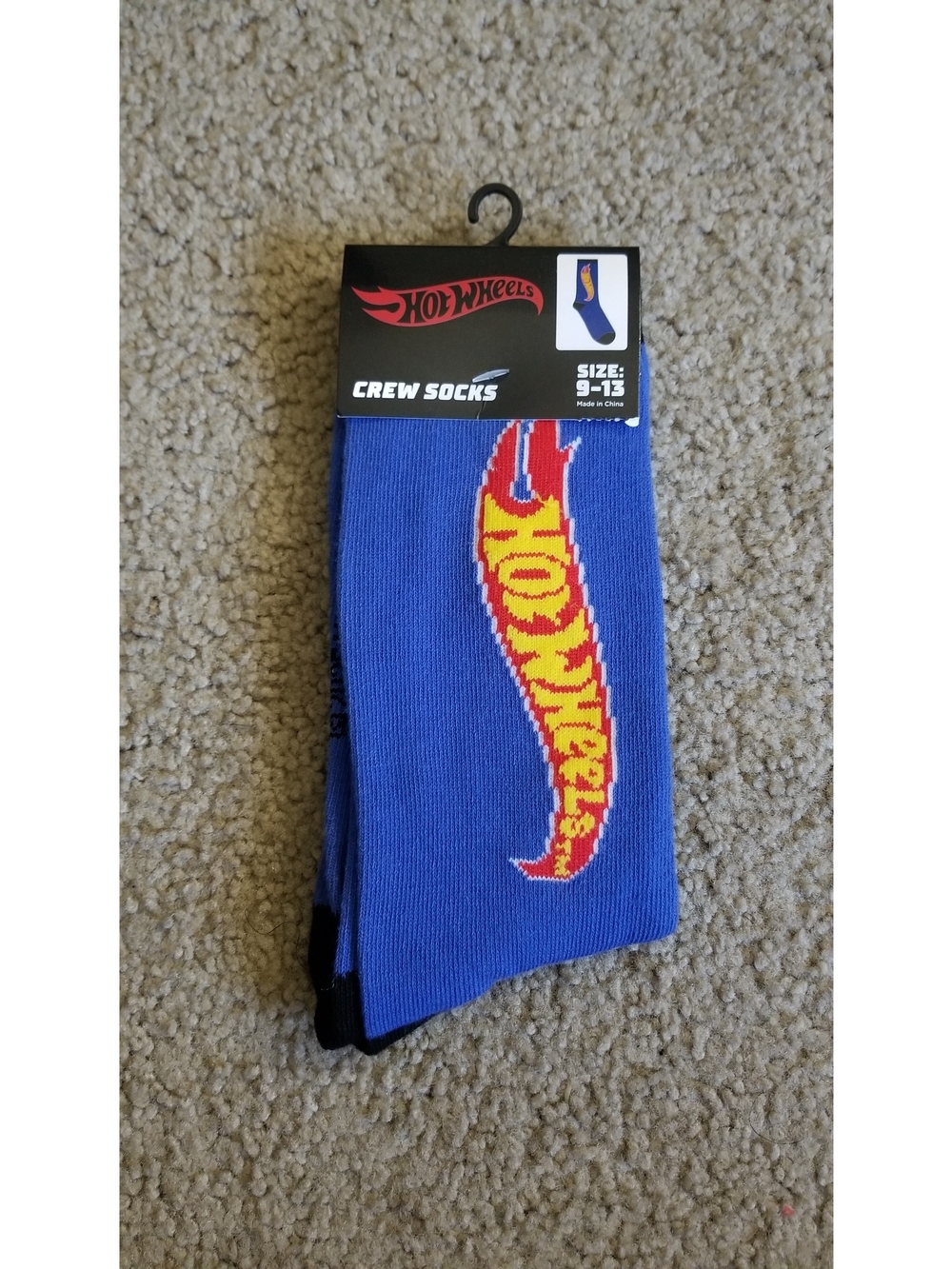 Hot Wheels Blue Flame Graphic Crew Socks - Men's Size 9-13 - New With Tags (NWT)